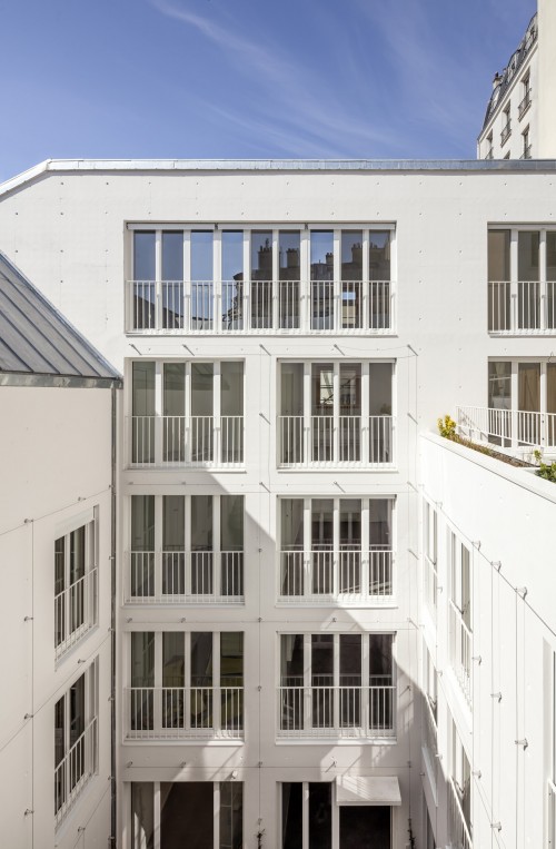 14 social housing units and two business premises