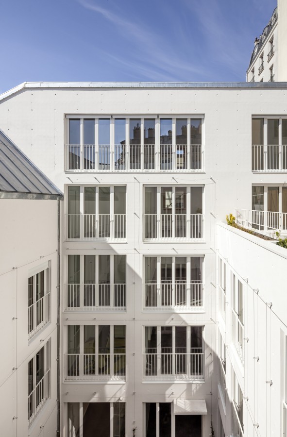 14 social housing units and two business premises