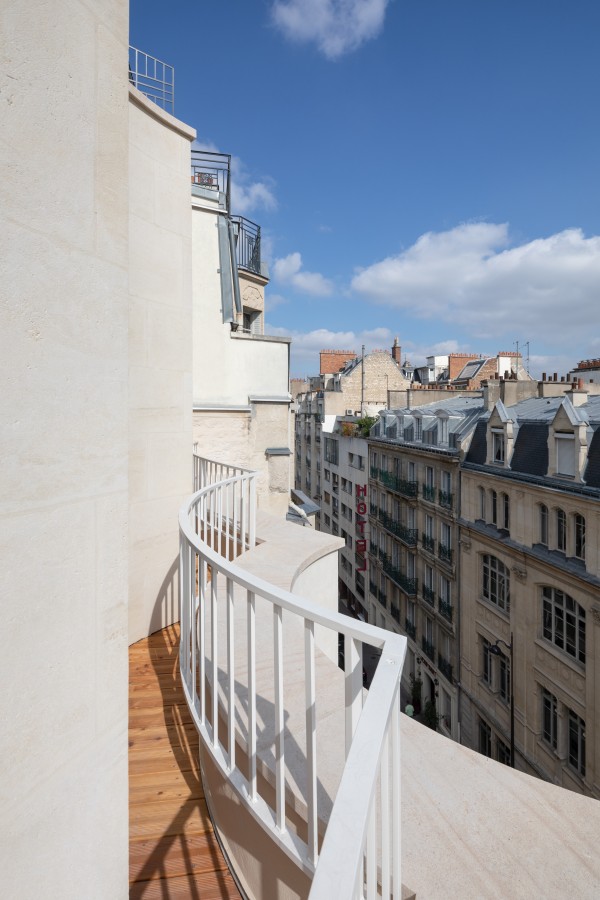 8 logements familiaux et extension d'une crèche