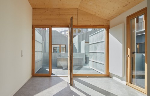 105 logements sociaux + 18 S.O.H.O, La Chapelle International