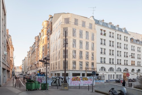 Housing on Rue Robert Blache