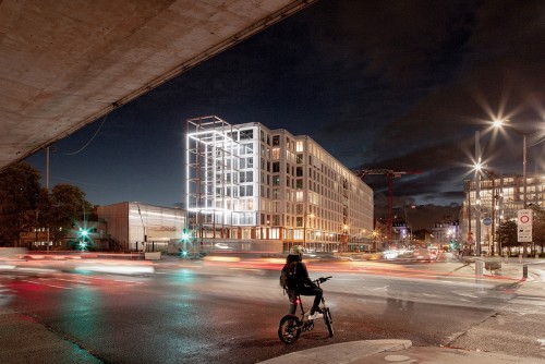 Stream Building, Paris 17