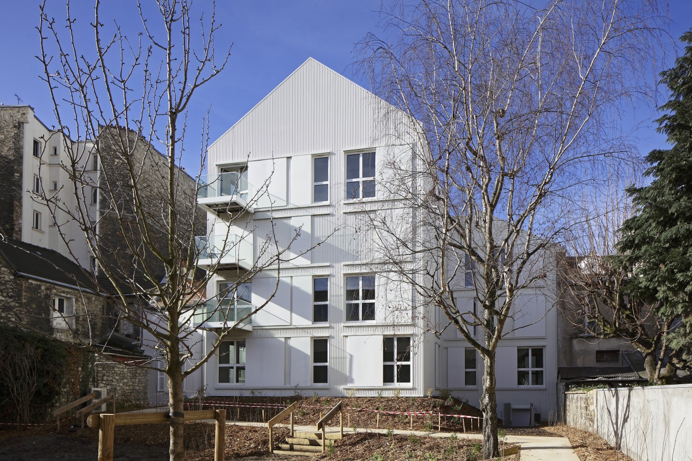 24 social housing - La Chapelle