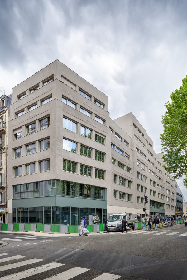 55 logements et un centre d'animation, Paris 18