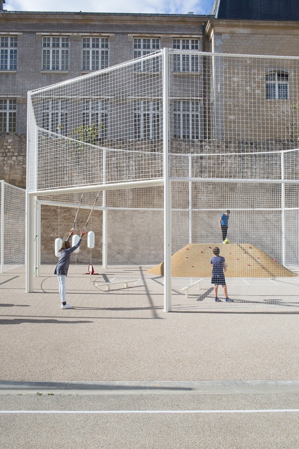 Terrain d'Education Physique Charlemagne - Paris 4