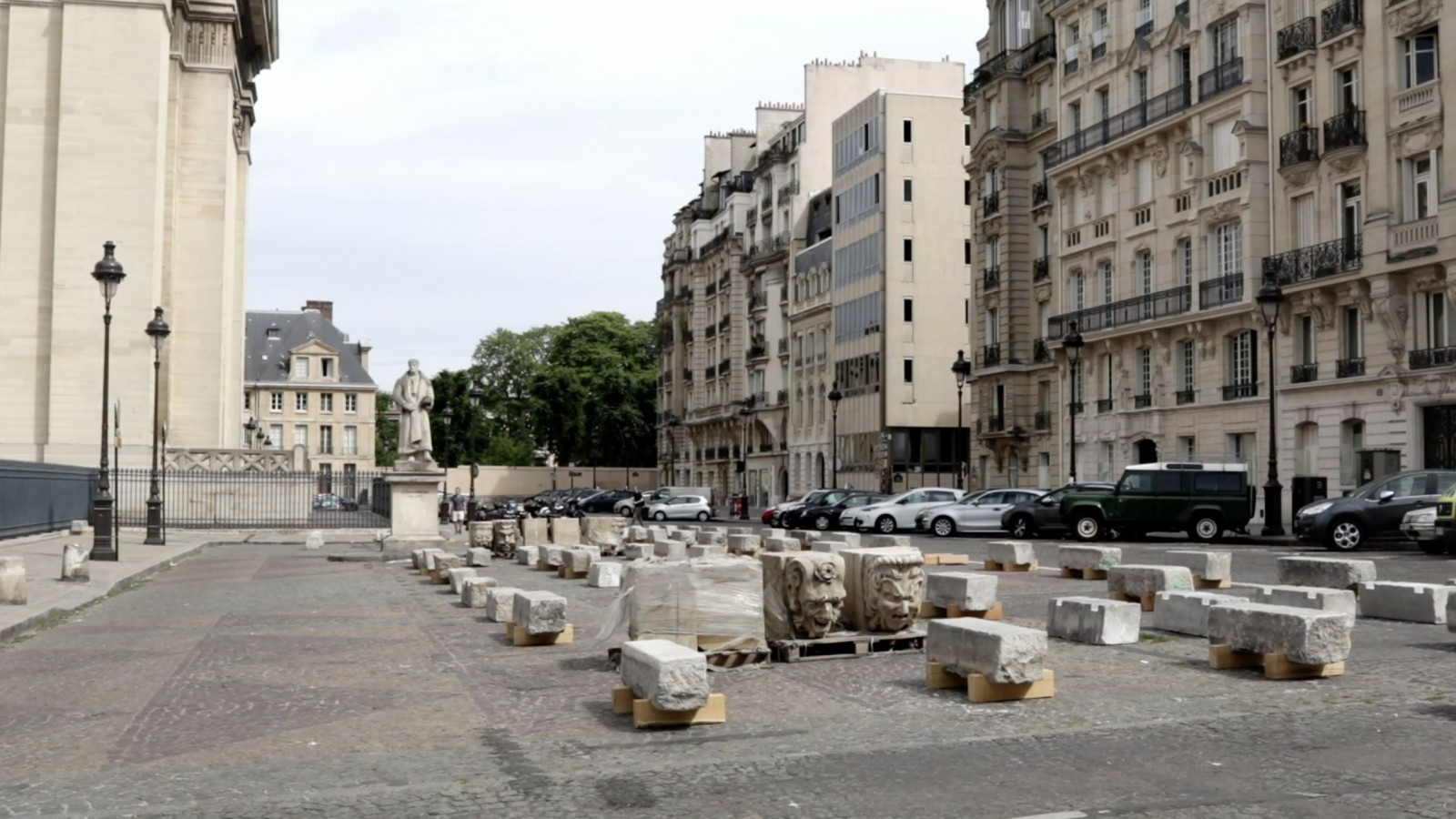 Paris Places - Place du Panthéon