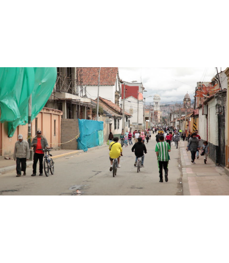 #01 One Sunday in Bogota