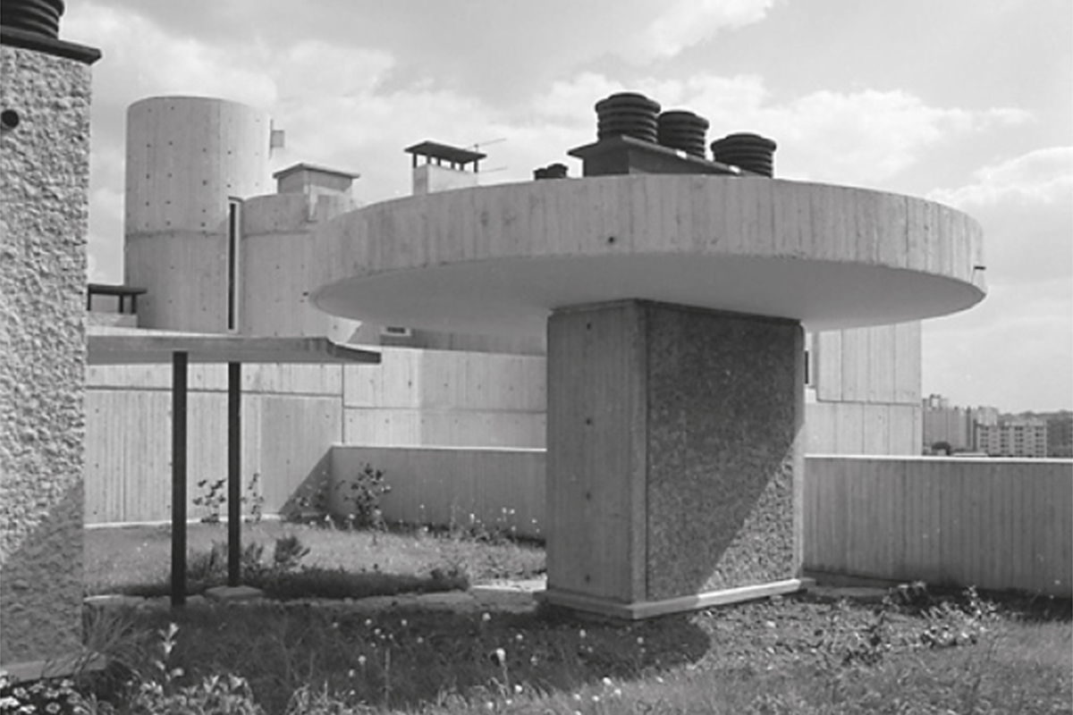 © LOOK SPECIFIC Jad Hussein