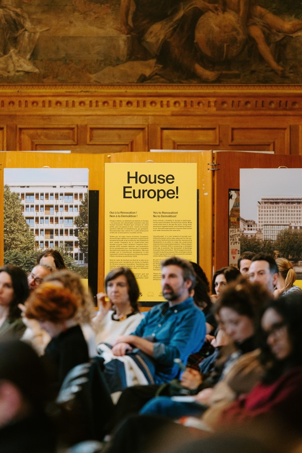 Les voix de la ville