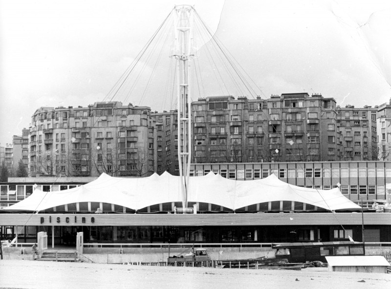 Piscine Roger-Le-Gall, Paris 12e. Roger Taillibert, architecte, 1967. Ville de Paris, maître d'ouvrage