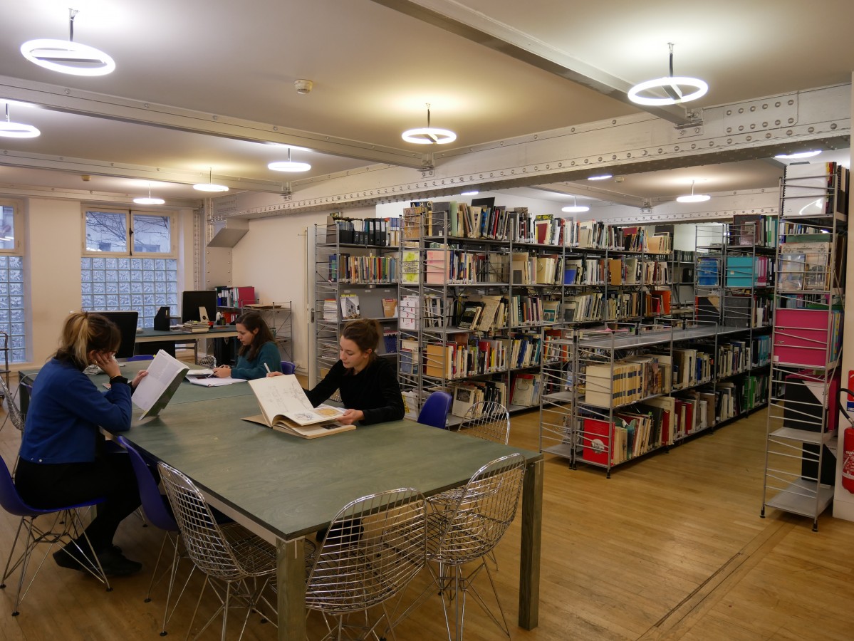 Le centre de documentation du Pavillon de l'Arsenal