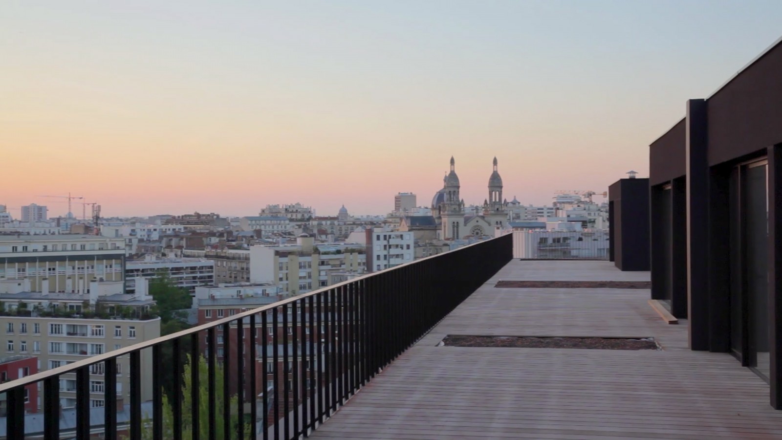 Bâtiment logements Nuages