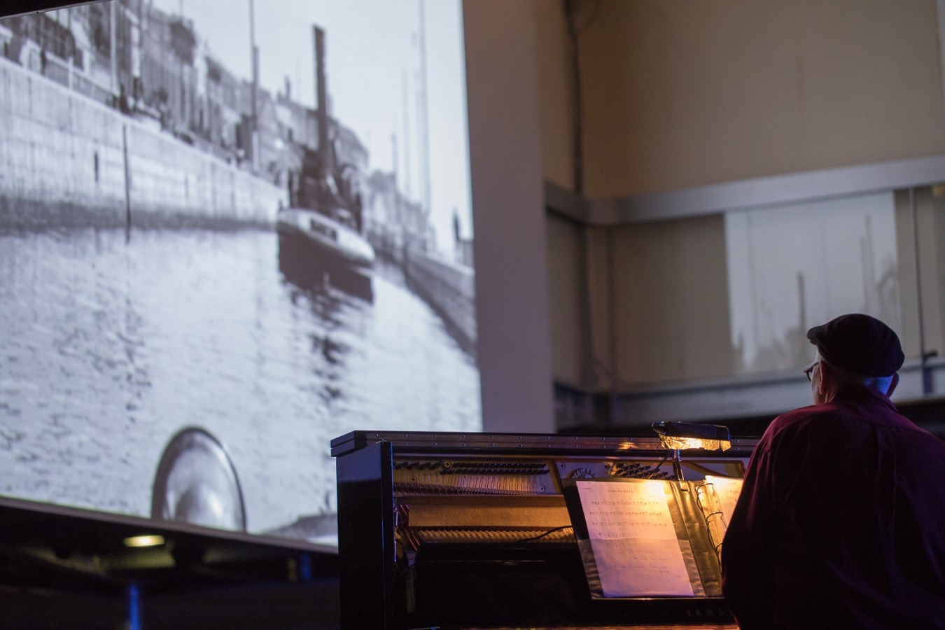 Ciné-concert, Etudes sur Paris